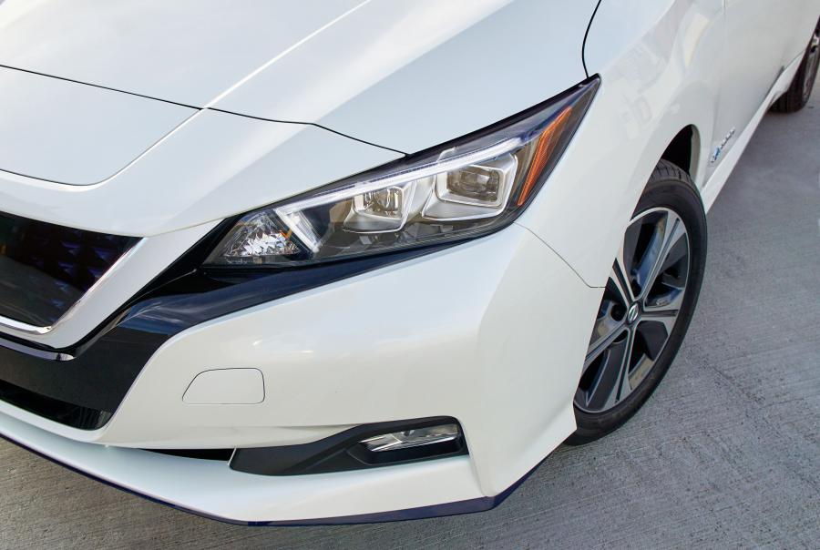 Детали экстерьера Nissan Leaf e+ 2019 года  (NA) (фото 16 из 20)